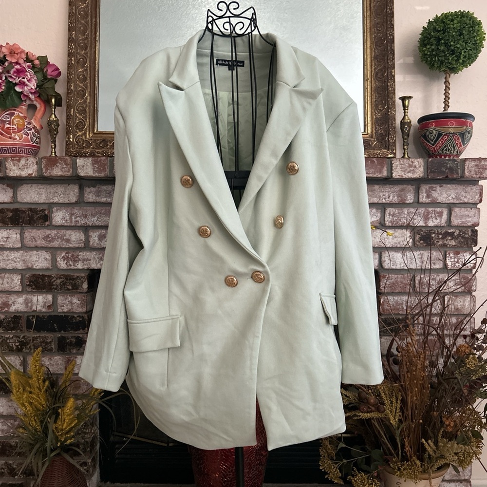 NWT Attitude Unknown Women’s  Sage Green Double Breasted Blazer With Relax Fit